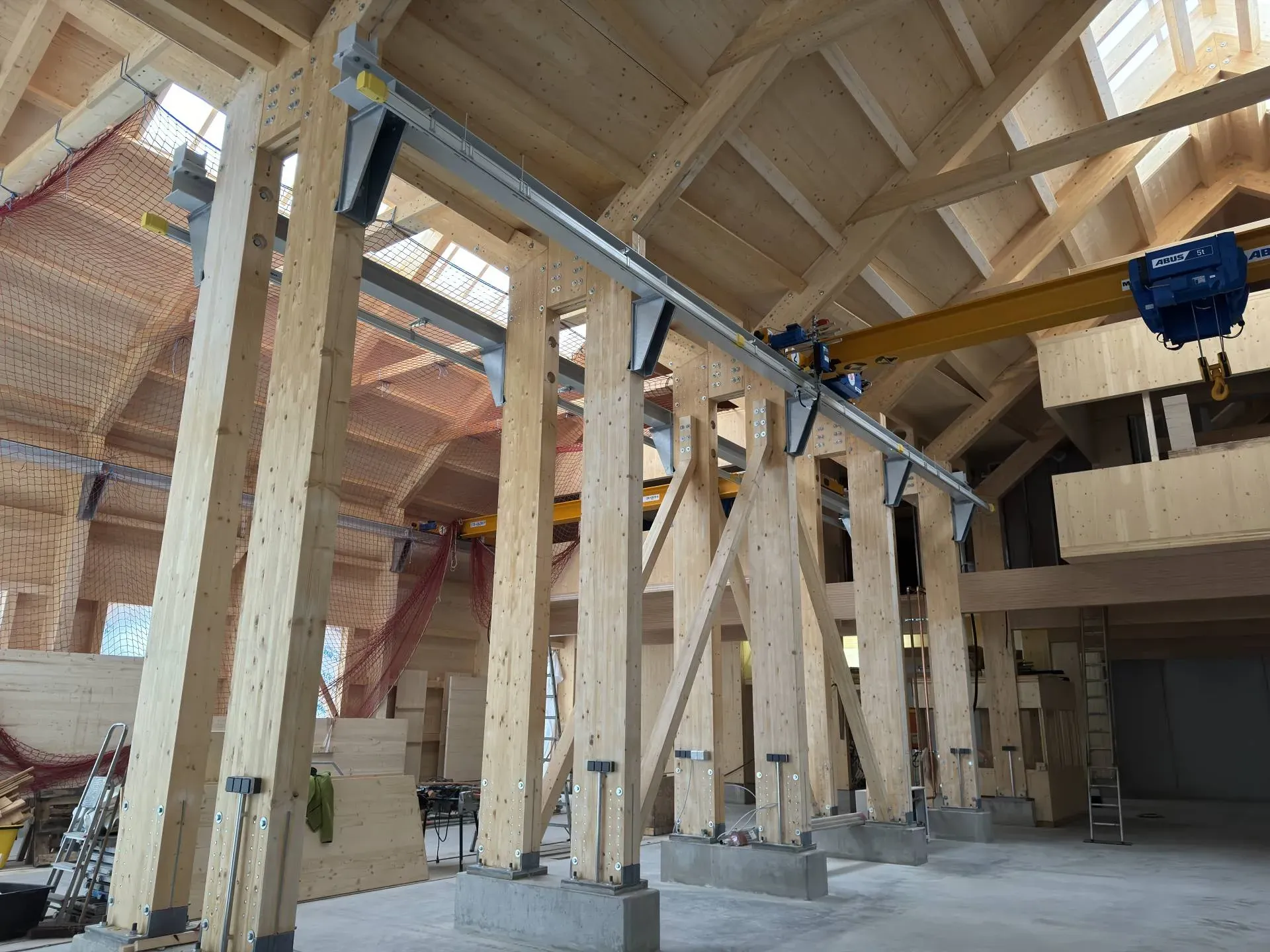 Polieren_und_Impragnieren_Neue_Werft_fur_Seglegemeinschaft_Munchen_e.V.__4 Polieren_und_Impragnieren_Neue_Werft_fur_Seglegemeinschaft_Munchen_e.V.__4