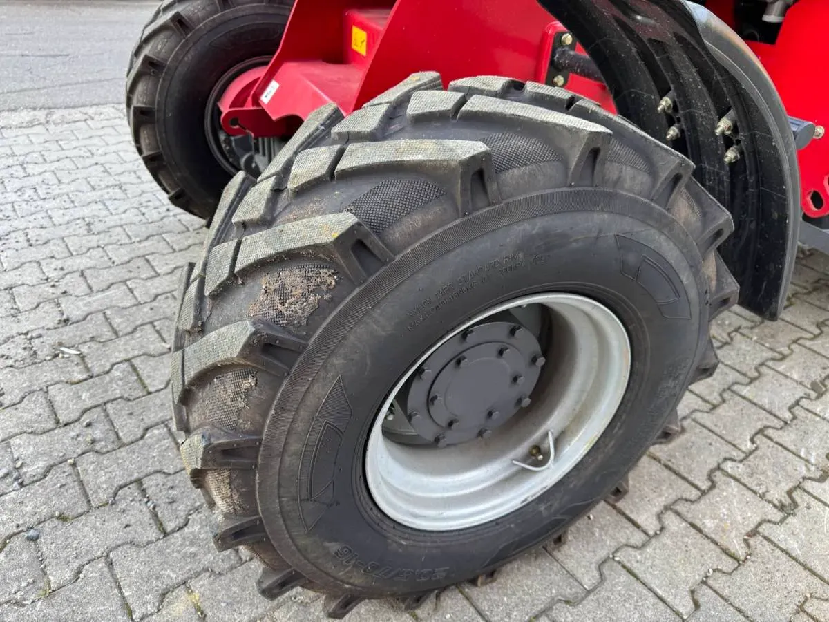 Bild von GEBRAUCHT Wematik 816T Teleskop-Radlader. <a href="index.php?option=com_tags&view=tag&id[0]=26:gebraucht">Gebraucht</a>, <a href="index.php?option=com_tags&view=tag&id[0]=28:baumaschine">Baumaschine</a>, <a href="index.php?option=com_tags&view=tag&id[0]=29:radlader">Radlader</a>