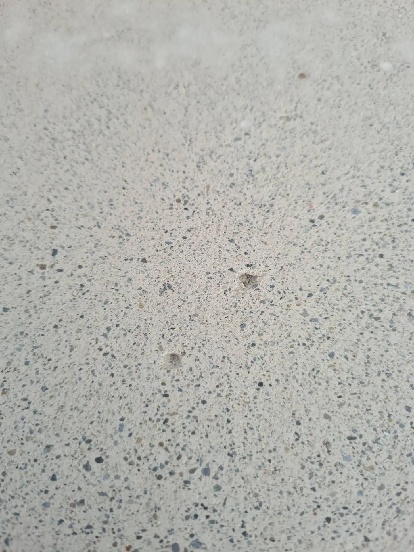 Wohnung_Estrich_geschliffen250305_113031 Wohnung_Estrich_geschliffen250305_113031