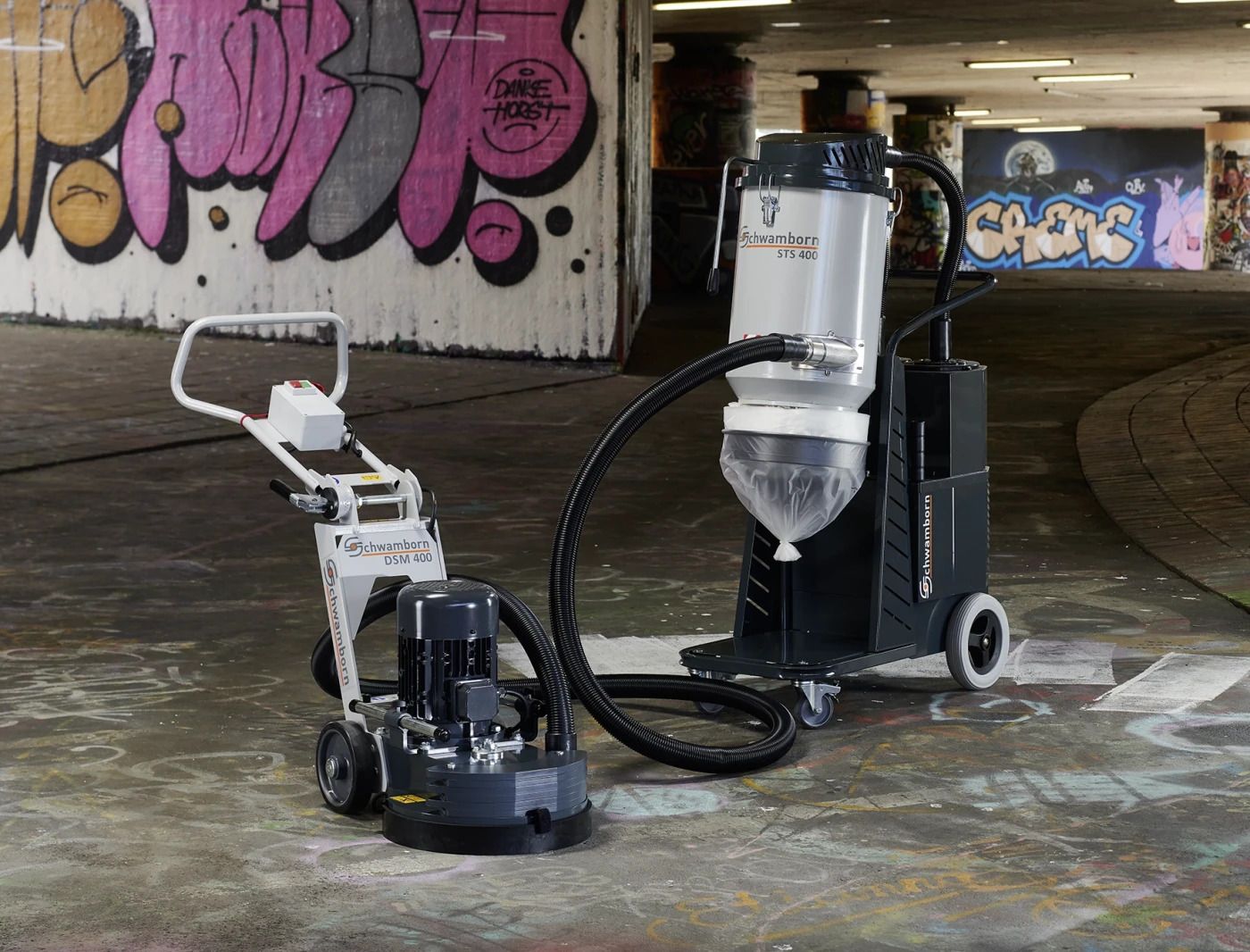 Bild von DSM 400. <a href="index.php?option=com_tags&view=tag&id[0]=21:schleifmaschine">Schleifmaschine</a>, <a href="index.php?option=com_tags&view=tag&id[0]=27:diamantschleifen">Diamantschleifen</a>, <a href="index.php?option=com_tags&view=tag&id[0]=30:schwamborn">Schwamborn</a>